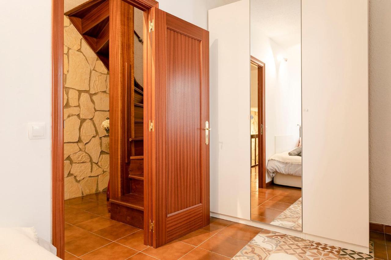 Barcelona Beach Home Екстер'єр фото